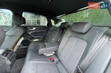 Седан Audi A6 2023 в 