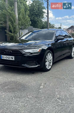Седан Audi A6 2019 в 