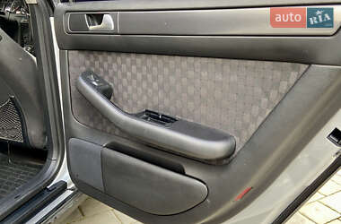 Универсал Audi A6 2002 в 