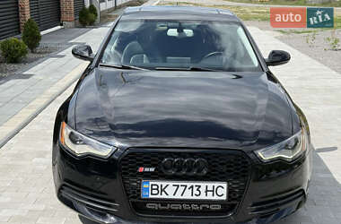 Седан Audi A6 2014 в 