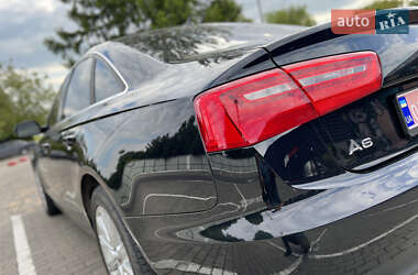 Седан Audi A6 2012 в 