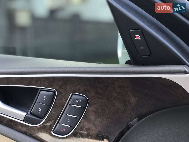 Седан Audi A6 2014 в Луцке
