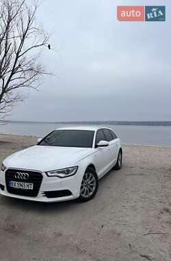 Универсал Audi A6 2012 в 