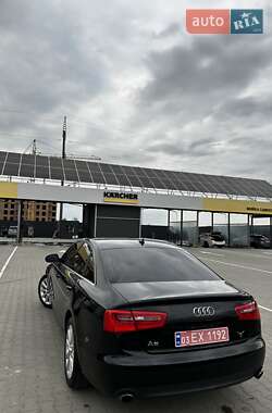 Седан Audi A6 2013 в 