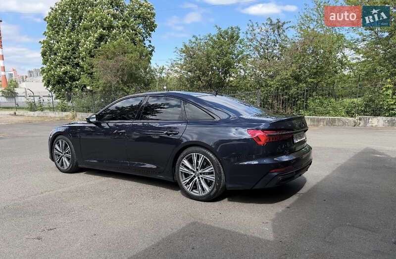 Седан Audi A6 2018 в Киеве