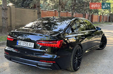 Седан Audi A6 2018 в 