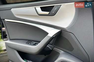 Седан Audi A6 2019 в 