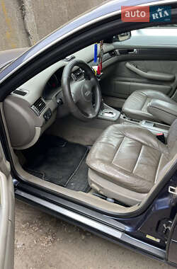 Универсал Audi A6 2003 в 