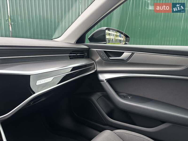 Универсал Audi A6 2019 в Киеве