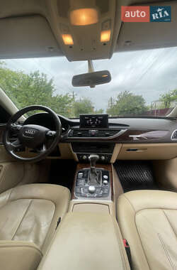 Седан Audi A6 2012 в 