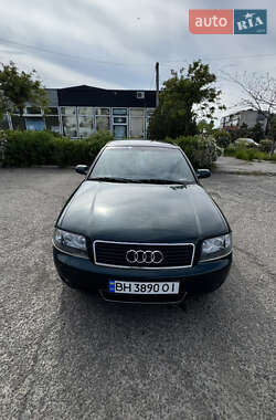 Седан Audi A6 2002 в 