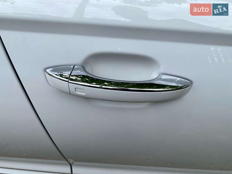 Седан Audi A6 2015 в Николаеве