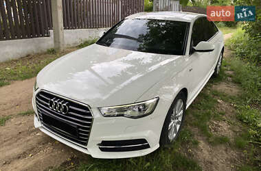 Седан Audi A6 2015 в 