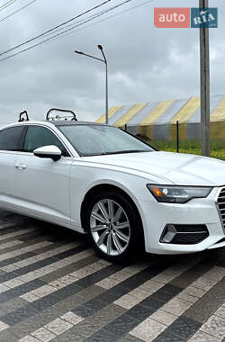 Седан Audi A6 2019 в 