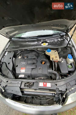 Універсал Audi A6 2003 в 