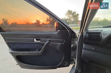 Седан Audi A6 1995 в 
