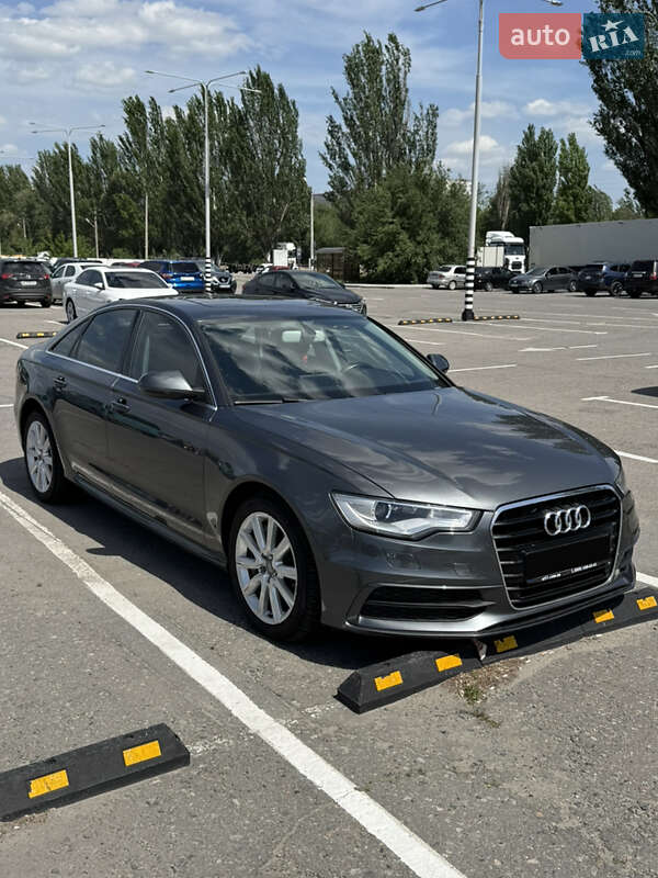Седан Audi A6 2013 в Киеве