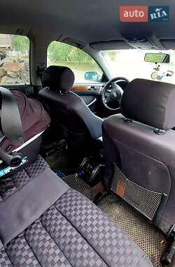 Седан Audi A6 1998 в 