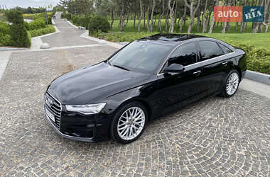 Седан Audi A6 2015 в 