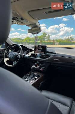 Седан Audi A6 2013 в 