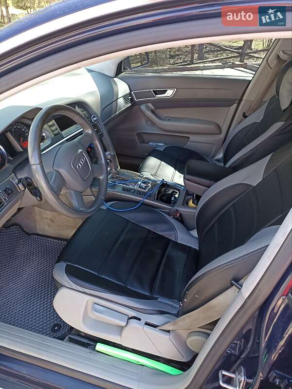 Седан Audi A6 2004 в Ахтырке