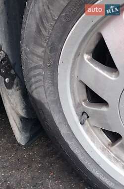Универсал Audi A6 1995 в 