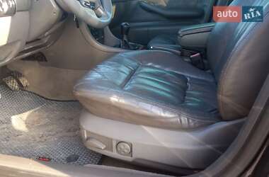 Седан Audi A6 2002 в Новояворовске
