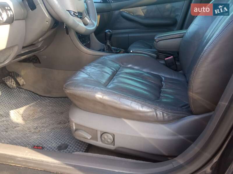 Седан Audi A6 2002 в Новояворовске фото 13 Седан Audi A6 2002 в Новояворовске