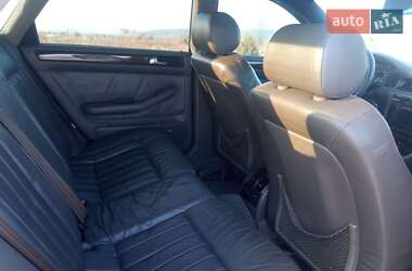 Седан Audi A6 2002 в Новояворовске