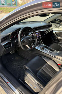 Универсал Audi A6 2019 в 