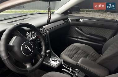 Седан Audi A6 2004 в 