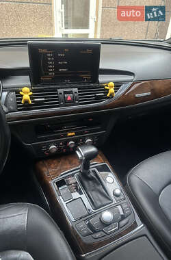 Седан Audi A6 2014 в 