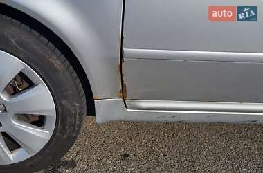 Универсал Audi A6 2000 в 