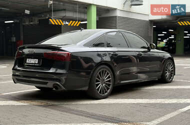 Седан Audi A6 2013 в 