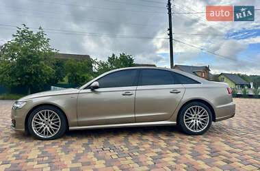 Седан Audi A6 2015 в 