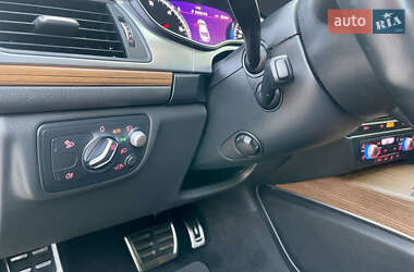 Седан Audi A6 2015 в 