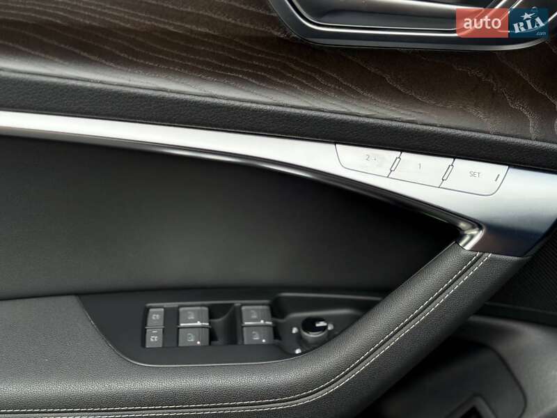 Седан Audi A6 2018 в Одессе