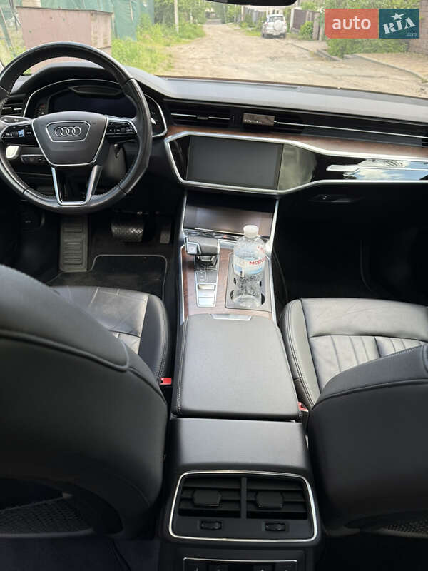 Седан Audi A6 2019 в Киеве