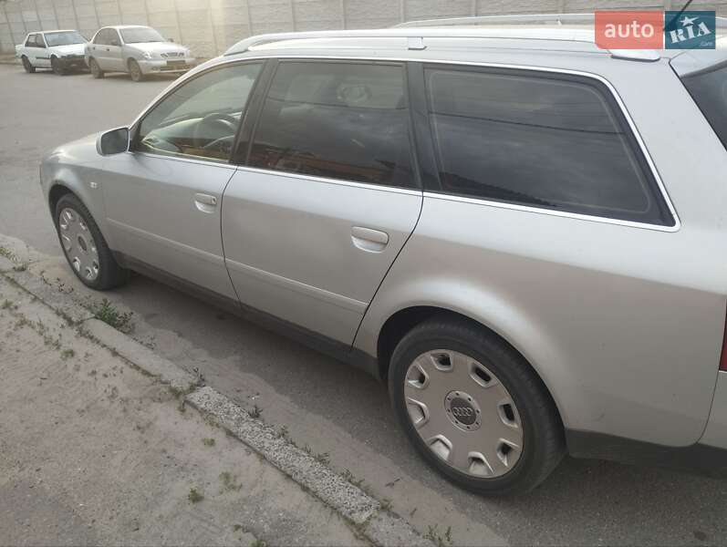 Універсал Audi A6 2002 в Харкові