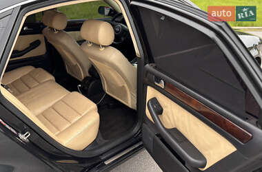 Седан Audi A6 2002 в 