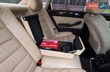 Седан Audi A6 2002 в 