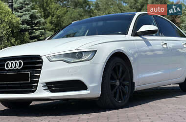 Седан Audi A6 2014 в 