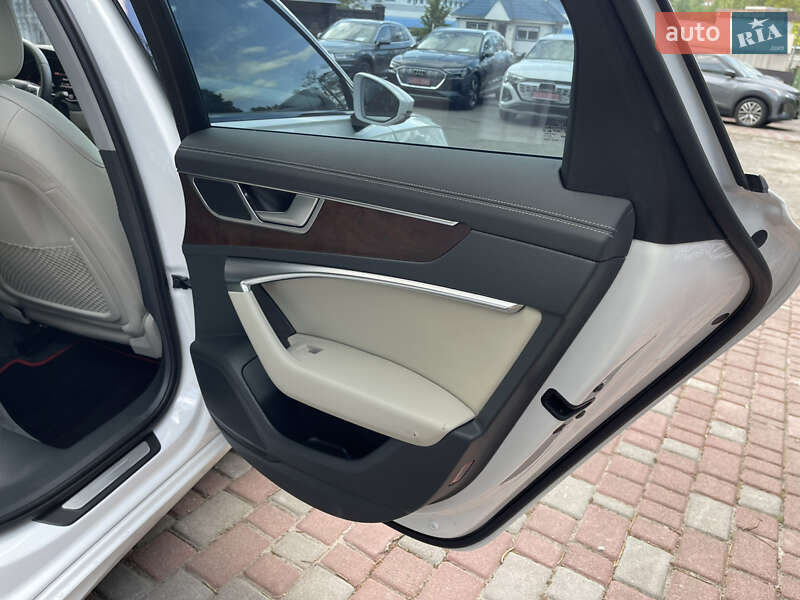 Седан Audi A6 2021 в Ровно