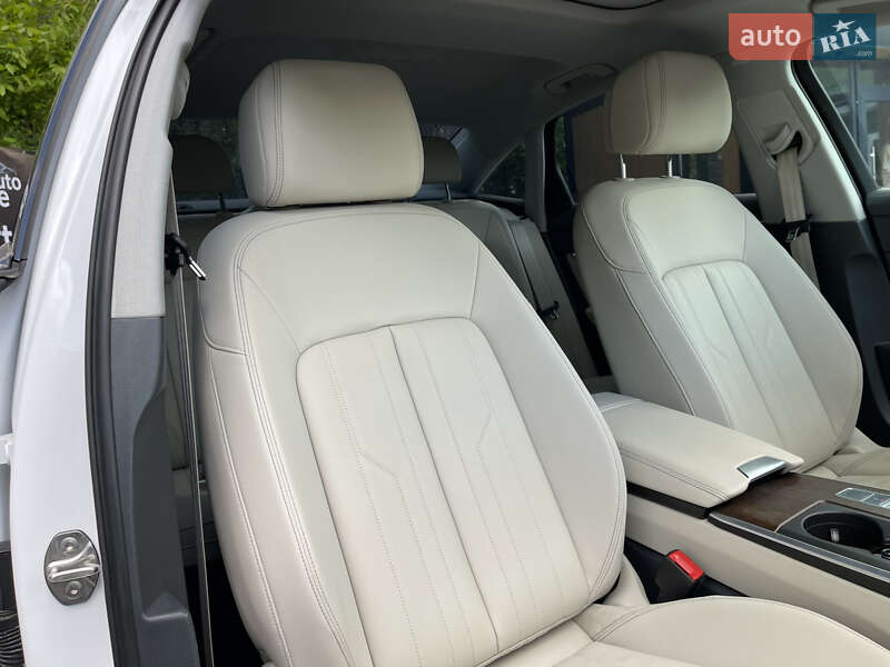 Седан Audi A6 2021 в Ровно