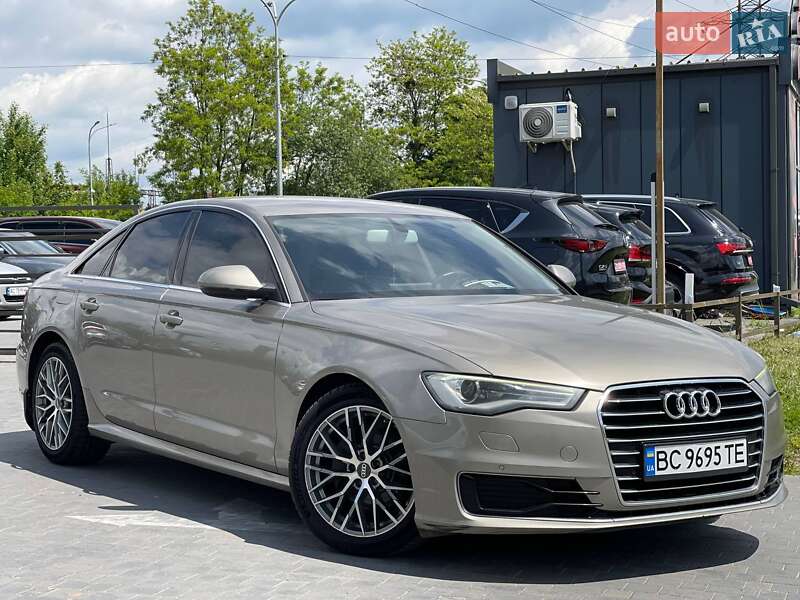 Седан Audi A6 2015 в 
