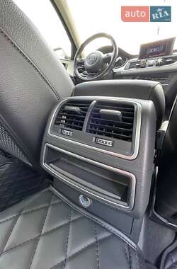 Седан Audi A6 2015 в 