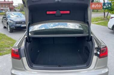 Седан Audi A6 2015 в 
