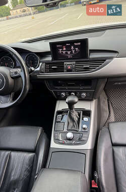 Универсал Audi A6 2011 в 