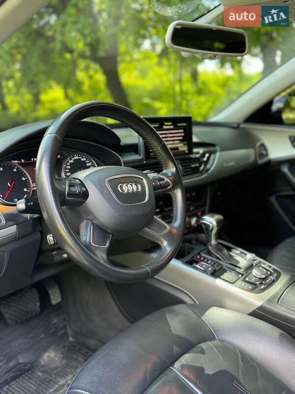 Седан Audi A6 2011 в Бориславе