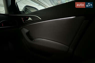 Седан Audi A6 2013 в 